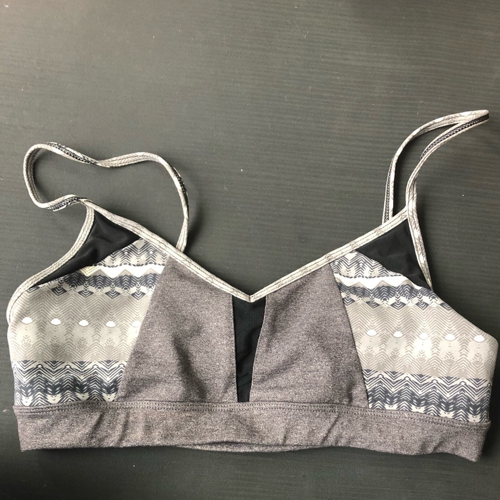 Alo Yoga Trace Bra
